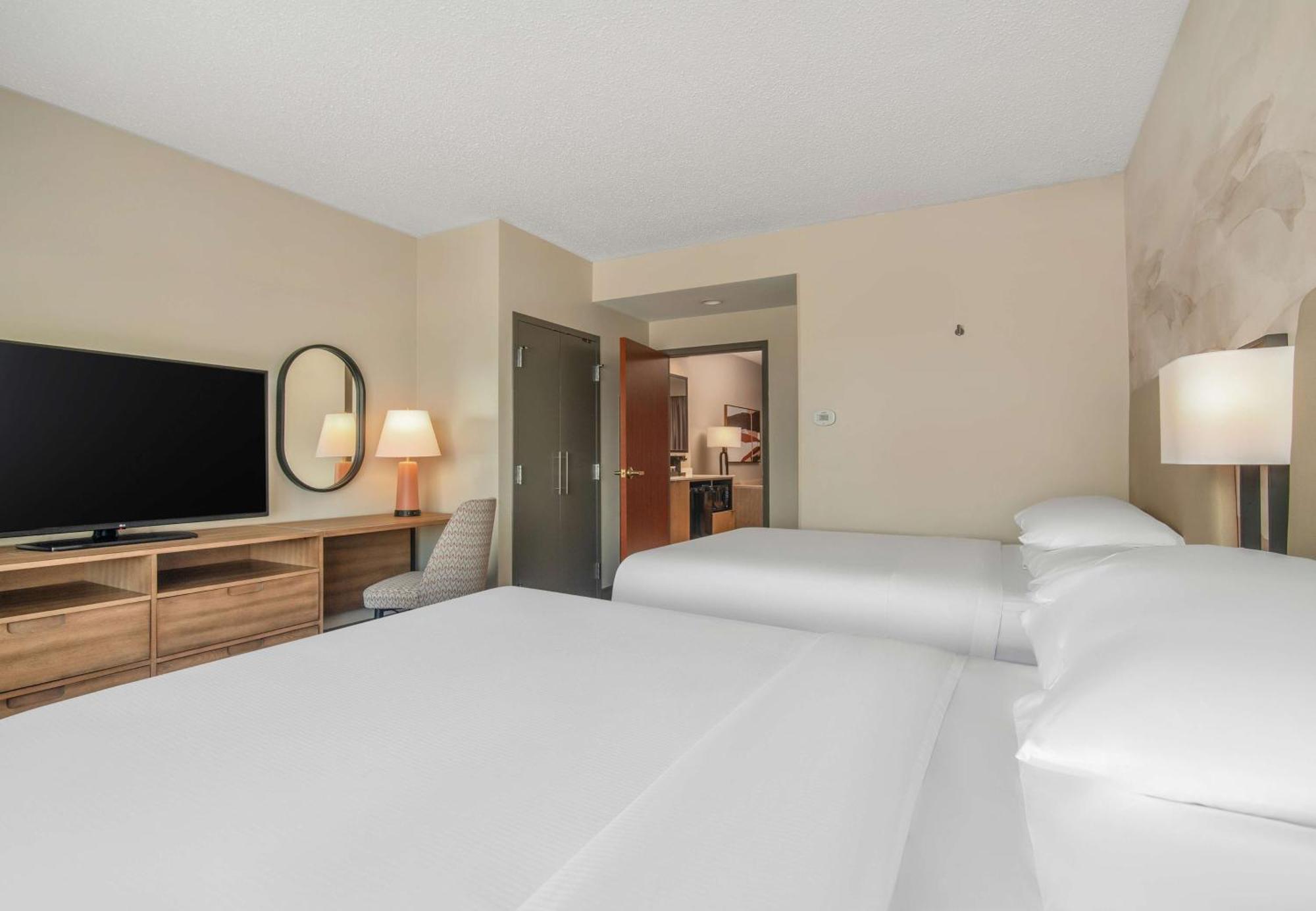 Queen Suite with Two Queen Beds